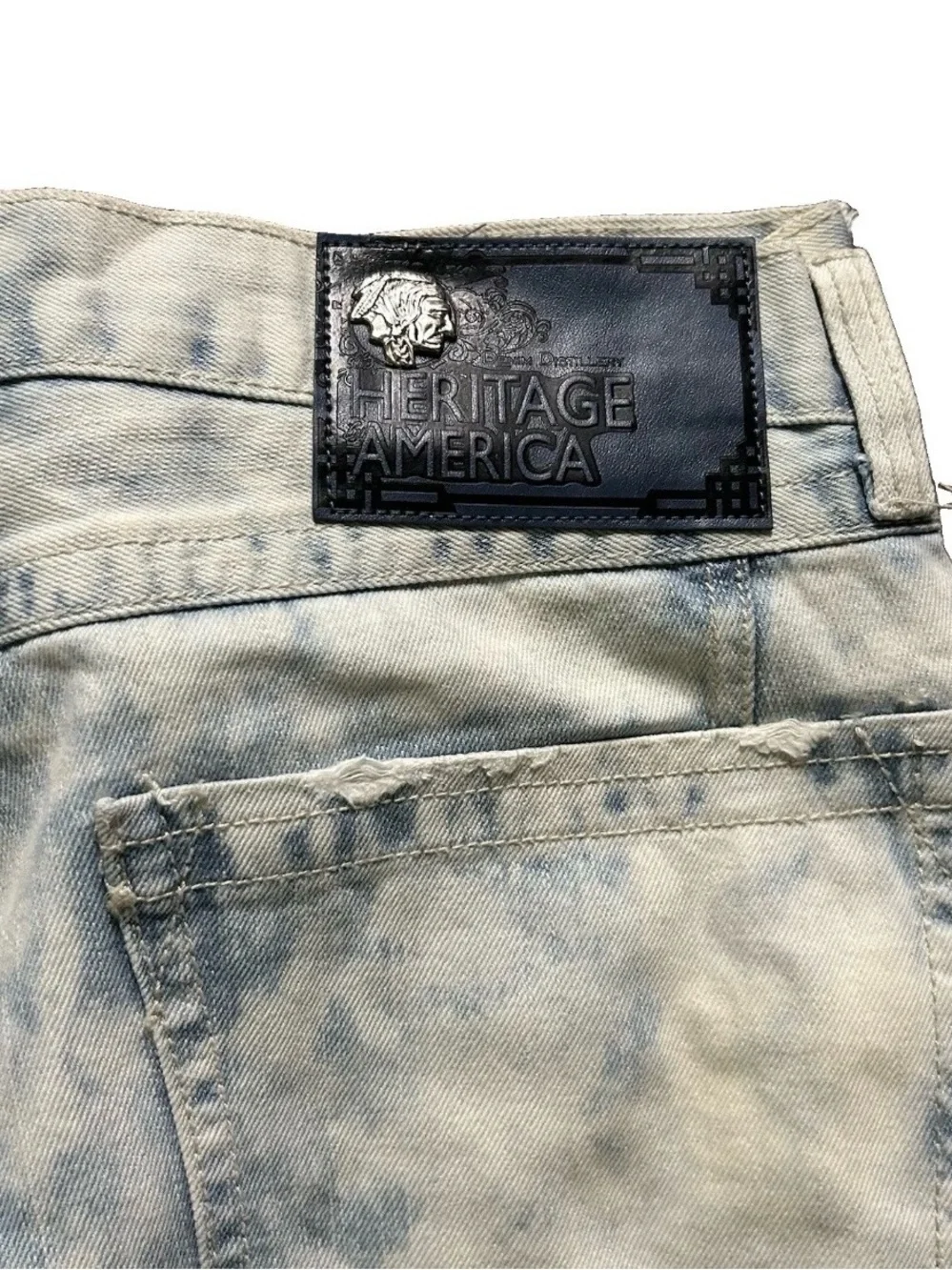 Men’s Heritage America Light Wash Jeans Size 38x34